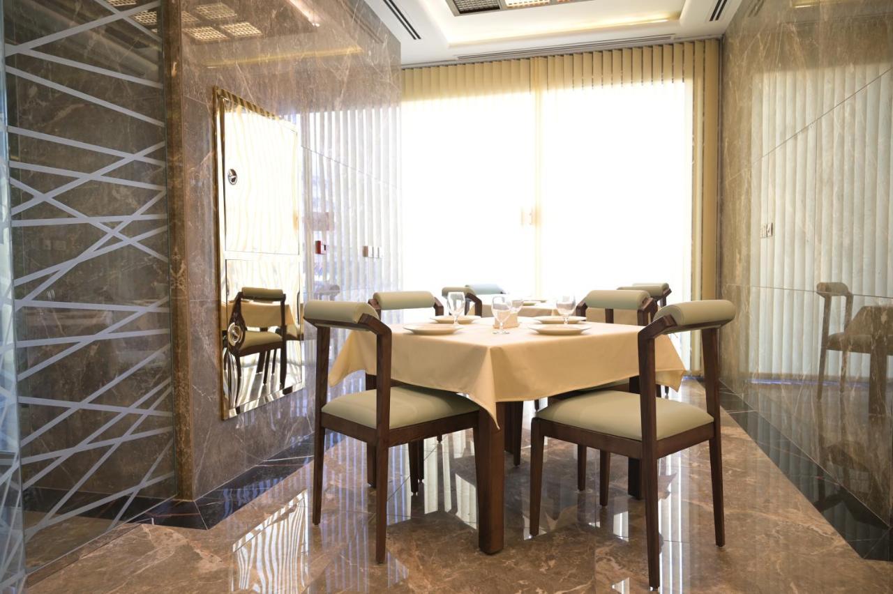 Garden City Hotel Дубай Екстер'єр фото
